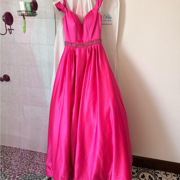 Sherri Hill Hot Pink Prom Dress - Picture 1 of 2